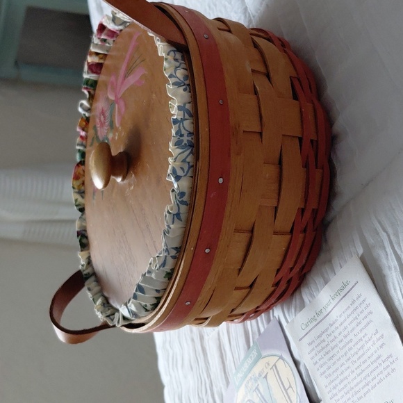 Longaberger Mother's DAY 95 Floral Lidded Basket with Handles - Picture 3 of 11